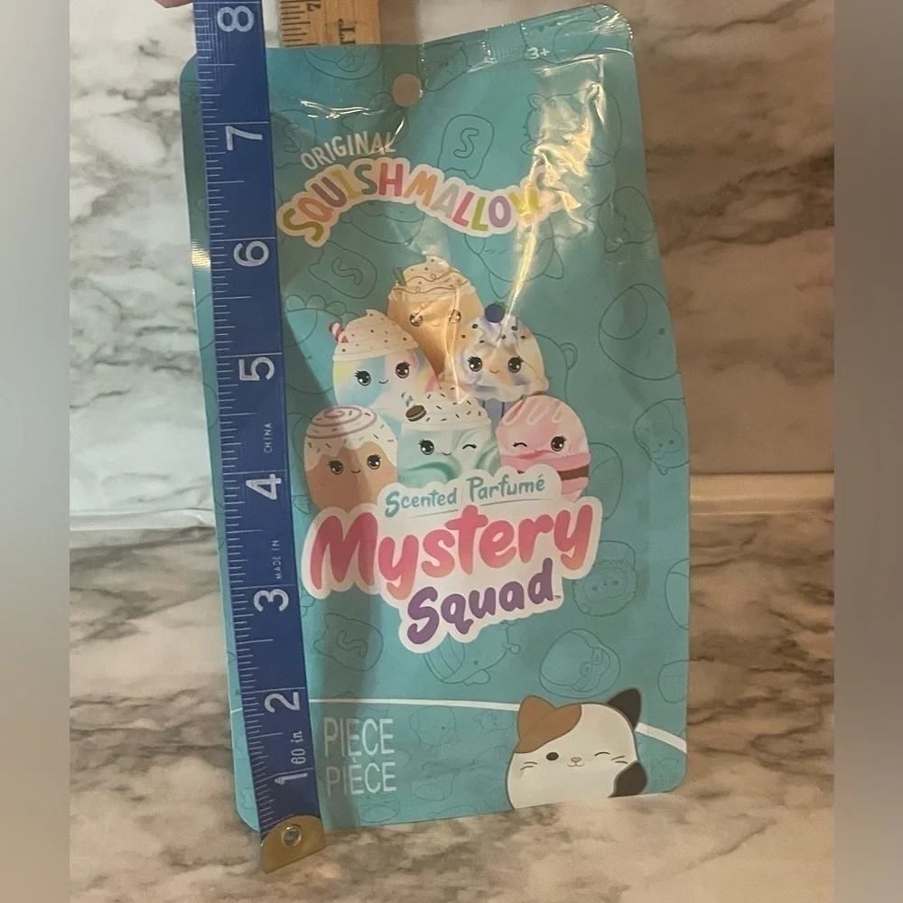 Squishmallows Scented Parfume Mystery Squad Blind Bag - Picture 4 of 4
